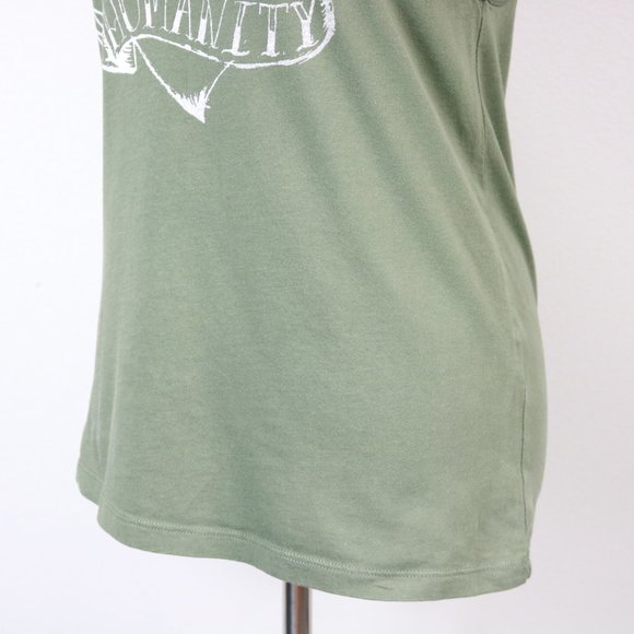 Bella Canvas Olive Green Humanity Heart Thorns Graphic Tank Top Women’s Size M - Picture 7 of 16